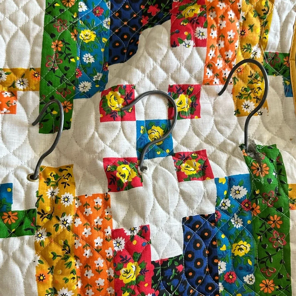 Vintage Large & Deep Quilted Floral Patchwork Garment / Dress Holder / Bag.